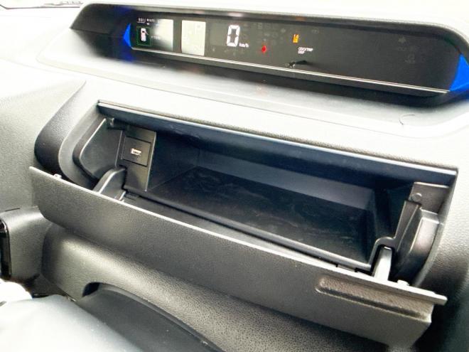 タント660カスタムX 4WD　ローンが不安な方＜優遇ローン＞　寒冷地仕様　純正ディスプレイオーディオ　両側パワースライドドア 4WD 660 5Dr