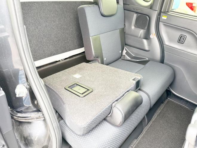 タント660カスタムX 4WD　ローンが不安な方＜優遇ローン＞　寒冷地仕様　純正ディスプレイオーディオ　両側パワースライドドア 4WD 660 5Dr