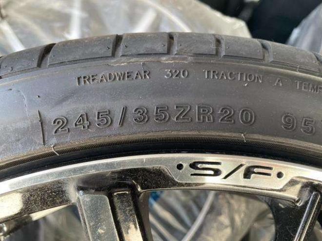 アルファード3.5 SA 4WD　TRDエアロ　クリスタルアイLEDテール　ダウンサス　レザー調シートカバー　アルパインナビ　フリップダウン　スピーカー　デジタルインナーミラー　シュタイナー20インチ　シーケンシャルウィンカー 3500