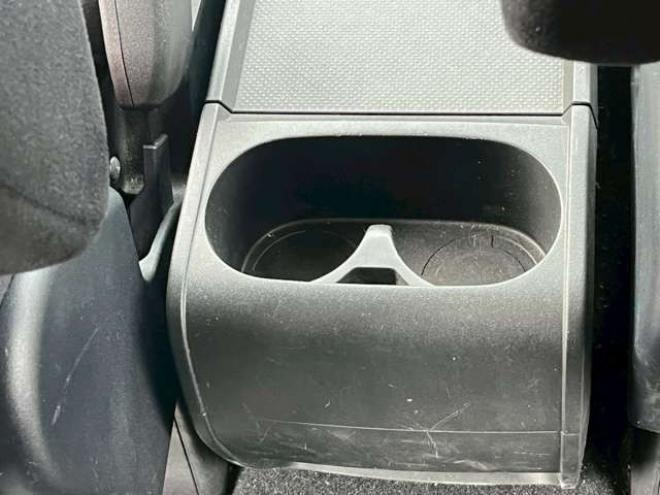 デリカD：5 2.4 G パワーパッケージ 4WD　ETC　アルパインBIGナビ　バックカメラ　両側電動スライドドア　パワステ　パワーウィンドウ　純正アルミ　クルーズコントロール　エアコン　キーレスエントリー　横滑り防止装置　盗難防止装置　3列シート 2400