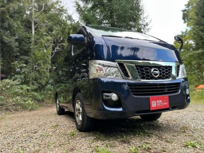 キャラバンNV350 2.5 プレミアムGX ロングボディ ディーゼルターボ 4WD　パワステ　パワーウィンドウ　純正ナビ　社外アルミ　ABS　リアヒーター　フルセグ　バックカメラ　ETC　キーレス　両側スライドドア 2500