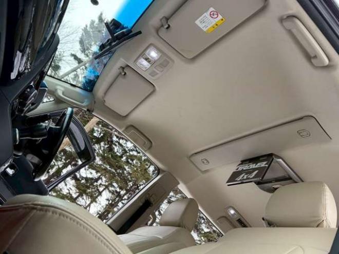 デリカD：5 2.4 G パワーパッケージ 4WD　リフトアップ　両側パワースライドドア　社外ナビ　バックカメラ　フロントカメラ　リアパワーゲート　後席モニター　パワステ　パワーウィンドウ　ABS　キーレスエントリー 2400