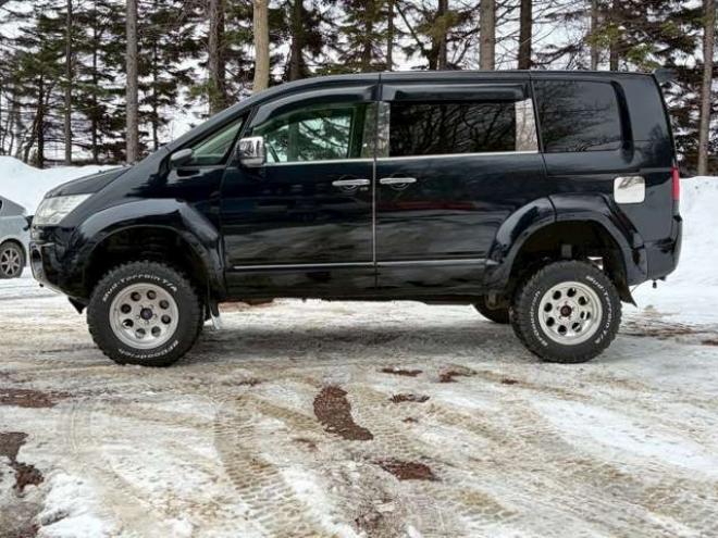 デリカD：5 2.4 G パワーパッケージ 4WD　リフトアップ　両側パワースライドドア　社外ナビ　バックカメラ　フロントカメラ　リアパワーゲート　後席モニター　パワステ　パワーウィンドウ　ABS　キーレスエントリー 2400