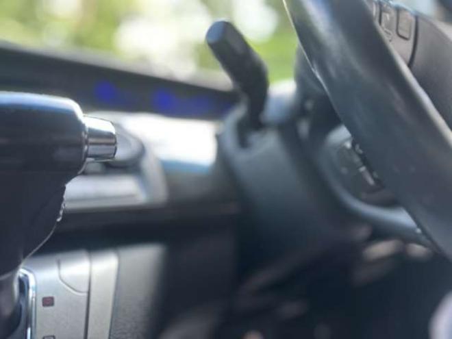 エリシオン2.4 G エアロ HDDナビスペシャルパッケージ 4WD　ABS　バックカメラ　盗難防止装置　エアコン　パワステ　パワーウィンドウ　HDDナビ　ETC　キーレス　3列シート　両側電動スライドドア　アルミホイール　DVD再生　CD　フォグランプ 2400