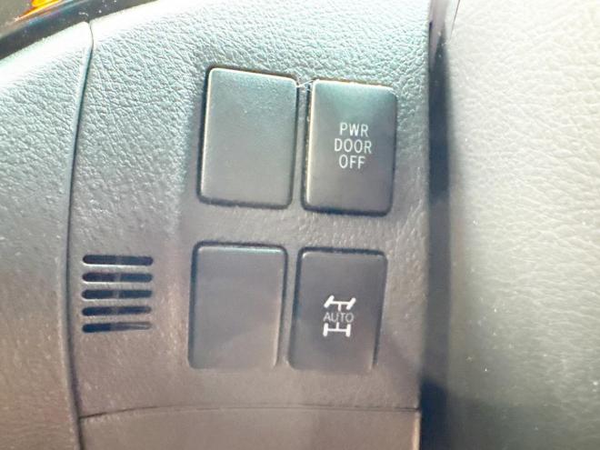 ヴェルファイア2.4Zゴールデンアイズ 4WD ローンが不安な方＜優遇ローン＞本州仕入　後期型　両側パワースライドドア