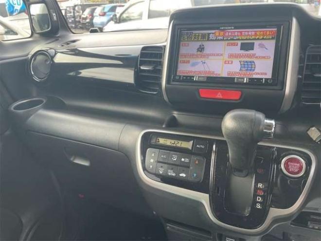 N-BOXカスタムG ターボAパッケージ 4WD　新在　庫　限　定　プラ　イス 660