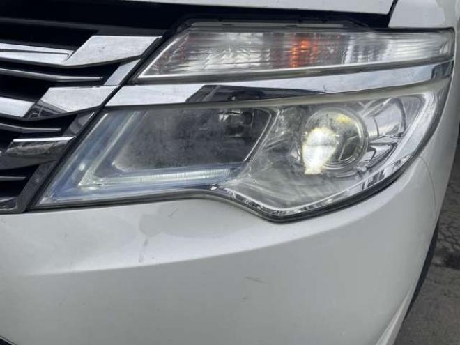 セレナ2.0 20X 4WD　後期モデル　新在　庫　限　定　値　下　20日21日22日限定 2000