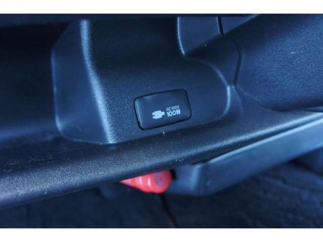 ハイエースバン2.8 DX ロング GLパッケージ ディーゼルターボ 4WD　Bカメラ　TRDフロントスポイラー　マッドフラップ　エセックス16インチアルミ　オープンカントリーRT　LEDヘッドライト　Wエアバッグ　AC100V　8人乗り構造変更済　寒冷地仕様　リアヒーター&エアコン 2800