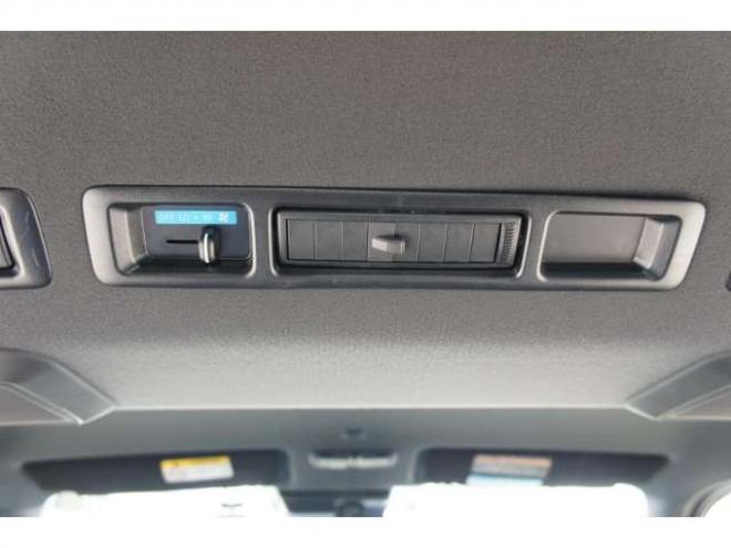 ハイエースバン2.8 スーパーGL ダークプライムII ロングボディ ディーゼルターボ 4WD　415COBRA　クリーンルック3 Fスポイラー&BY2Neoボンネット&ステージ2ルーフスポイラー&バッドラッカー17インチAW&フラットベッドキット　ヨコハマPARADA215/60R17　両側パワースライドドア　デジタルインナー 2800