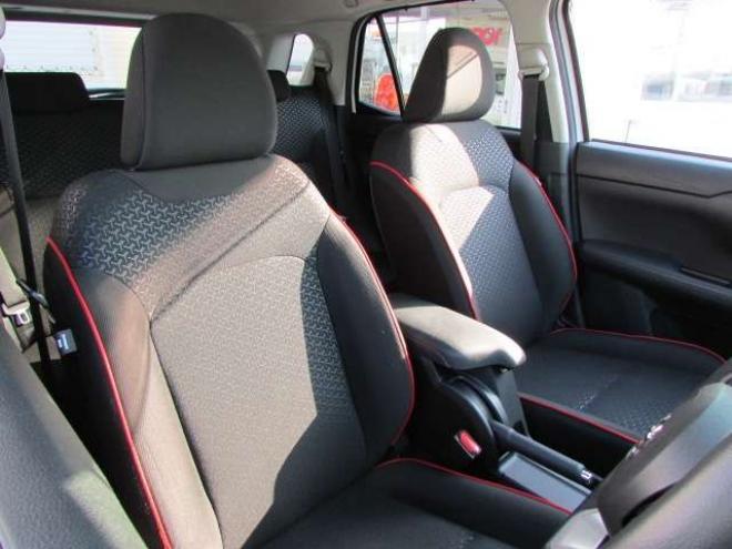 ライズ1.0 Z 4WD　プリクラッシュセーフティー/アイドリングストップ/純正エンジンスターター/純正ナビ/フルセグTV/アラウンドビュー/シートヒーター/ETC 1000