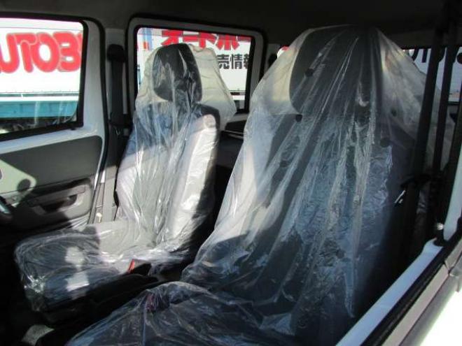 タウンエースバン1.5 GL 4WD　登録済未使用車/スマートアシスト/LEDヘッドライト/ベッドキット/MAD CROSS14インチホイール+ジオランダーX-AT/キーレス/アイドリングストップ 登録済未使用車 1500