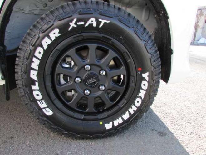 タウンエースバン1.5 GL 4WD　登録済未使用車/スマートアシスト/LEDヘッドライト/ベッドキット/MAD CROSS14インチホイール+ジオランダーX-AT/キーレス/アイドリングストップ 登録済未使用車 1500