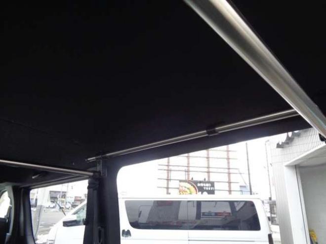 レジアスエース2.8 スーパーGL ダークプライムII ロングボディ ディーゼルターボ 4WD　415COBRA　S-6ボンネット&クリーンルック3Fリップ&ステージ2ルーフスポイラー&バッドラッカーSD-6　17インチAW　ヨコハマPARADA215/60R17　両側パワースライドドア　ETC　社外コンソールBOX　ベットキット 2800