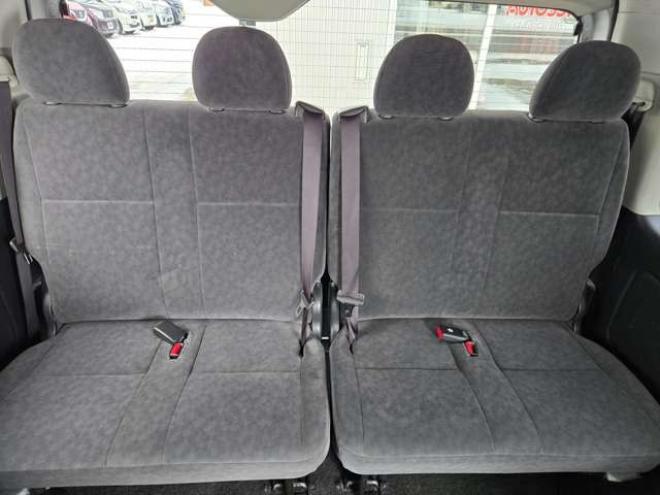 ハイエース2.7 GL ロング ミドルルーフ 4WD　寒冷地仕様　10人乗り　リアヒーター&クーラー　プッシュスタート　スマートキー　横滑り防止　オートライト　バックカメラ　純正ナビ　ワンセグTV　Bluetooth　CD/DVD　FM/AM　電動格納ミラー　ETC 2700