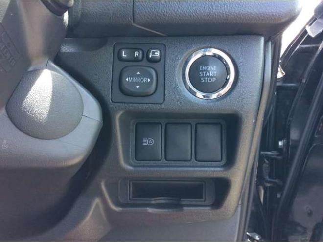 ハイエースバン2.8 スーパーGL ロング ディーゼルターボ 4WD　寒冷地仕様　リアヒーター&リアクーラー　プッシュスタート　スマートキー　ステアリングスイッチ　ベッドキッド　LEDヘッドライト　ドライブレコーダー　メモリナビ　ワンセグTV　バックカメラ　電動格納ミラー 2800