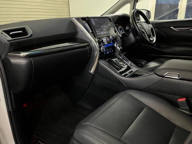 アルファードハイブリッドＳＲ　本州仕入　寒冷地仕様　禁煙車　ＪＢＬサウンド　デジタルインナーミラー　純正１０．５インチナビ　地デジ　ＤＶＤ再生　Ｂｌｕｅｔｏｏｔｈ　全方位パノラミックビューモニター　前後ドライブレコーダー　ＥＴＣ 4WD 2500 5Dr