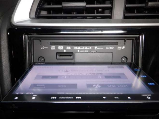 フィット1.5 ハイブリッド Fパッケージ 4WD　ナビ・TV・Bluetooth・LEDヘッドライト・ワイパーデアイサー・純正エンスタ・フォグランプ・スマートキー・プッシュスタート・寒冷地仕様 1500