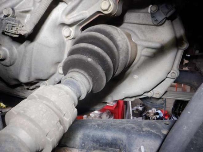 エクストレイル2.0 20S 2列車 4WD　ナビ・TV・B/T・Bカメラ・Aストップ・ライトレベライザー・ECOモード・VDC・カプロンシート・キーレス・社外AW 2000