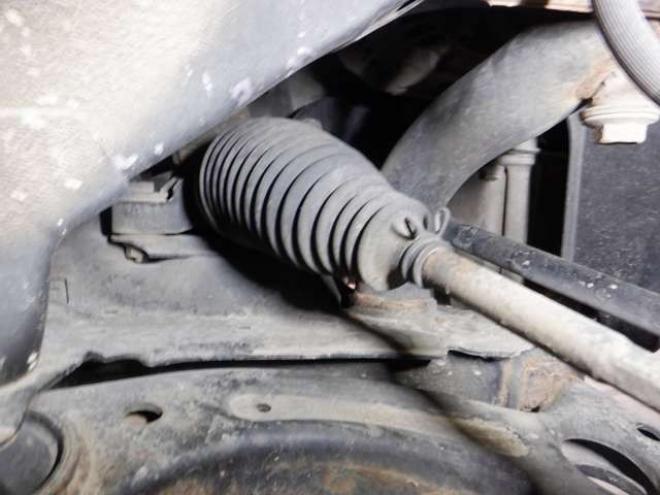 ミラココアL 4WD　ナビ・TV・B/T・Bカメラ・社外エンスタ・車検新規2年・リア修復済み・キーレスキー・エコアイイドル・ライトレベライザー・ベンチシート 660