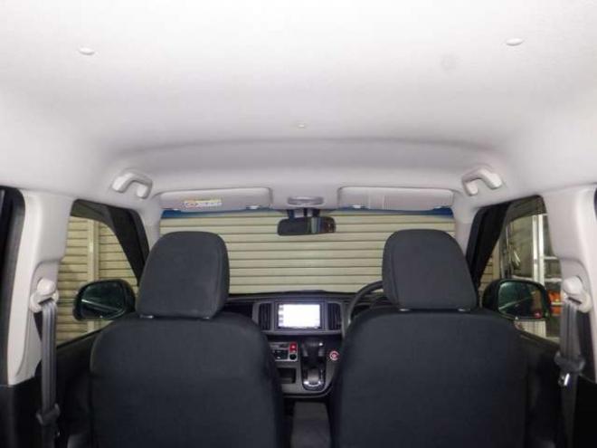 N-ONEG SSパッケージ 4WD　本州仕入れ　4WD　SDナビ　フルセグTV　バックカメラ　USB接続　前席シートヒーター　ステアリングスイッチ　HID　スマートキー　プッシュスタート　ドアバイザー 660