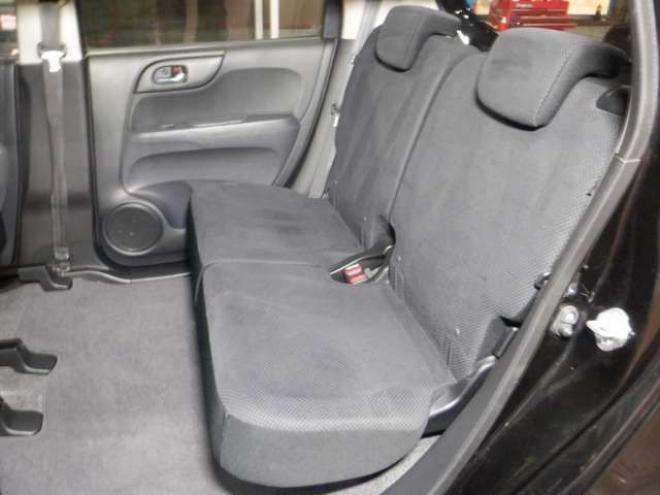 N-ONEG SSパッケージ 4WD　本州仕入れ　4WD　SDナビ　フルセグTV　バックカメラ　USB接続　前席シートヒーター　ステアリングスイッチ　HID　スマートキー　プッシュスタート　ドアバイザー 660