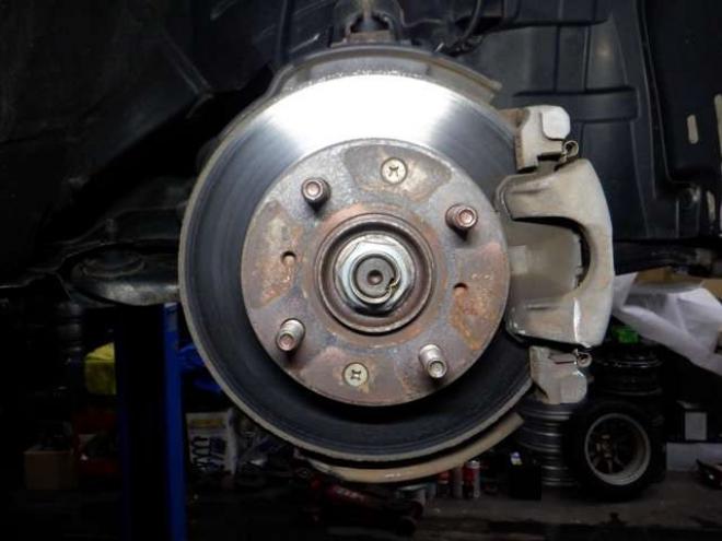 N-ONEG SSパッケージ 4WD　本州仕入れ　4WD　SDナビ　フルセグTV　バックカメラ　USB接続　前席シートヒーター　ステアリングスイッチ　HID　スマートキー　プッシュスタート　ドアバイザー 660