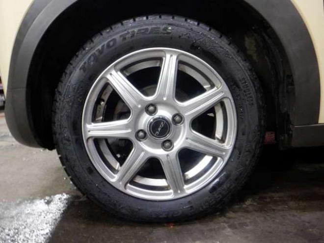 ラパンX 4WD　ナビ　Bluetoothオーディオ　フルセグTV　USB接続　全方位カメラ　衝突軽減ブレーキ　ステアリングスイッチ　ETC　アイドリングストップ　シートヒーター　HID　スマートキー　プッシュスタート 660