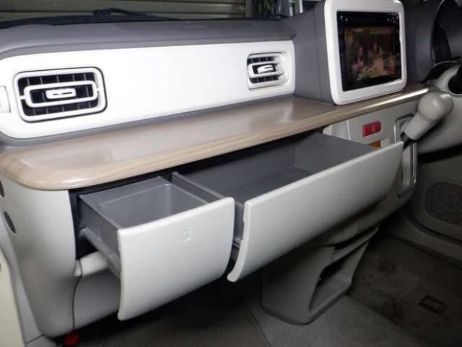 ラパンX 4WD　ナビ　Bluetoothオーディオ　フルセグTV　USB接続　全方位カメラ　衝突軽減ブレーキ　ステアリングスイッチ　ETC　アイドリングストップ　シートヒーター　HID　スマートキー　プッシュスタート 660