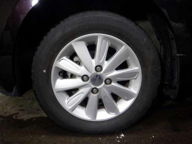 マーチ1.2 ボレロ 4WD　本州仕入・ナビ・TV・Bカメラ・インテリキー・プッシュスタート・ETC・ライトレベライザー・オートエアコン・オートライト・14インチAW 1200