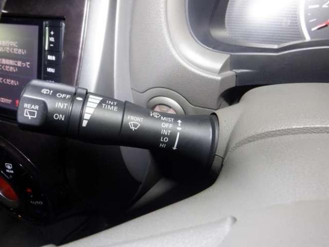 マーチ1.2 ボレロ 4WD　本州仕入・ナビ・TV・Bカメラ・インテリキー・プッシュスタート・ETC・ライトレベライザー・オートエアコン・オートライト・14インチAW 1200