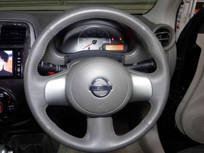 マーチ1.2 ボレロ 4WD　本州仕入・ナビ・TV・Bカメラ・インテリキー・プッシュスタート・ETC・ライトレベライザー・オートエアコン・オートライト・14インチAW 1200