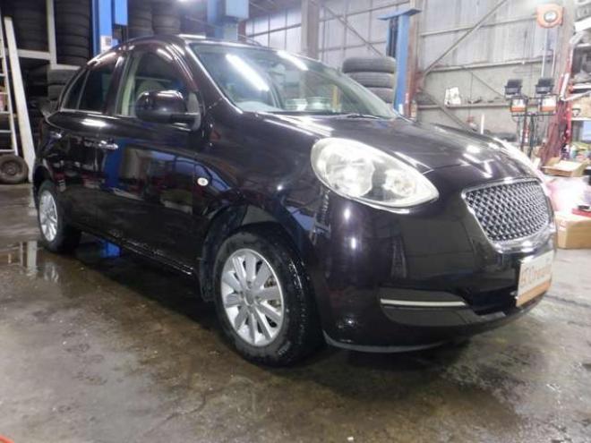 マーチ1.2 ボレロ 4WD　本州仕入・ナビ・TV・Bカメラ・インテリキー・プッシュスタート・ETC・ライトレベライザー・オートエアコン・オートライト・14インチAW 1200