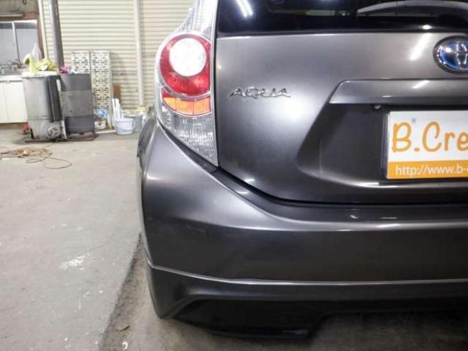 アクア1.5 G ブラックソフトレザーセレクション　本州仕入・ナビ・TV・B/T・レザーシート・本州仕入・純正エアロ・シートヒーター・ステアリングスイッチ・バックカメラ・スマートキー・プッシュスタート 2WD 1500