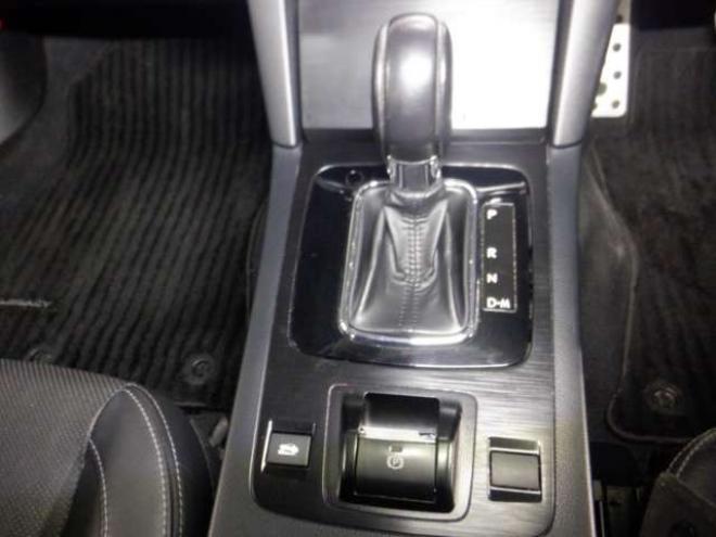 レガシィB4 2.5 リミテッド 4WD　本州仕入　4WD　ナビ　フルセグTV　Bluetoothオーディオ　ETC　エンスタ　全席シートヒーター　革シート　パワーシート　LEDヘッドライト　フォグランプ　パドルシフト　プッシュスタート 2500