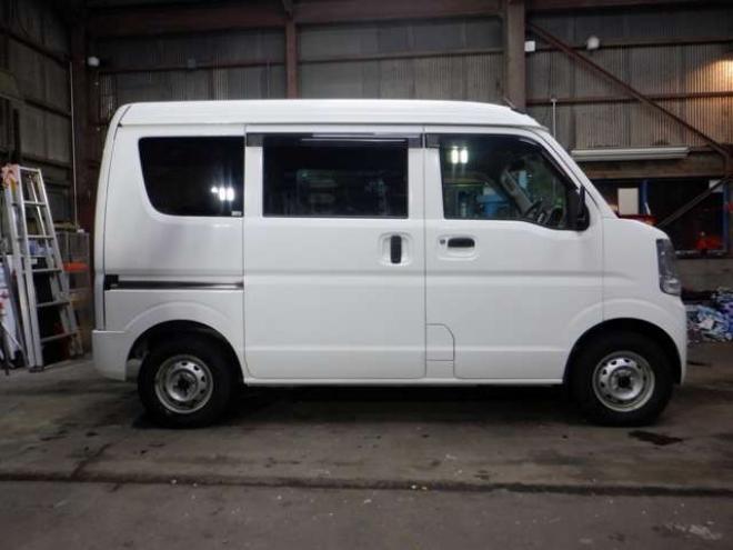 エブリィPC ハイルーフ 4WD　切替4WD　修復歴なし　キーレス　両側スライドドア　ETC　社外CDオーディオ　前席パワーウインドウ　ドアバイザー　オーバーヘッドシェルフ　プライバシーガラス 660