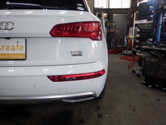 アウディQ5 2.0 TFSI クワトロ スポーツ ラグジュアリーパッケージ 4WD　茶革・ナビ・TV・B/T・F/S/Bカメラ・マトリクスLED・ヴァーチャルコックピット・電動リアゲート・シートヒーター・ACC・パワーシート・ETC・エアサス 正規輸入車 2000