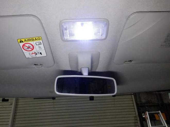 タントカスタム RS SA 4WD　本州仕入・ナビ・TV・Bカメラ・B/T・LEDヘッドライト・ターボ・両側電動・スマートキー・プッシュスタート・アイドリングストップ・ETC・ステアリングスイッチ・衝突軽減・ 660