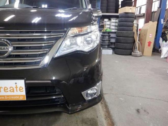 セレナ2.0 ハイウェイスター 4WD　ナビ・TV・B/T・Bカメラ・エンジンスターター・両側電動・フリップダウンモニター・LEDヘッドライト・インテリキー・プッシュスタート・アイドリングストップ・クルコン・ETC・寒冷地仕様・フォグランプ 2000