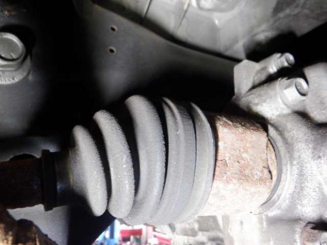 セレナ2.0 ハイウェイスター 4WD　ナビ・TV・B/T・Bカメラ・エンジンスターター・両側電動・フリップダウンモニター・LEDヘッドライト・インテリキー・プッシュスタート・アイドリングストップ・クルコン・ETC・寒冷地仕様・フォグランプ 2000