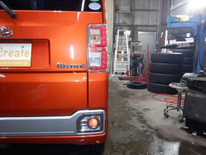 ウェイクG SA 4WD　本州仕入　ナビ　TV　バックカメラ　LEDヘッドライト　両側電動　シートヒーター　スマアシ　ターボ　スマートキー　プッシュスタート　オートライト　ベンチシート　アイドリングストップ　フォグランプ 660