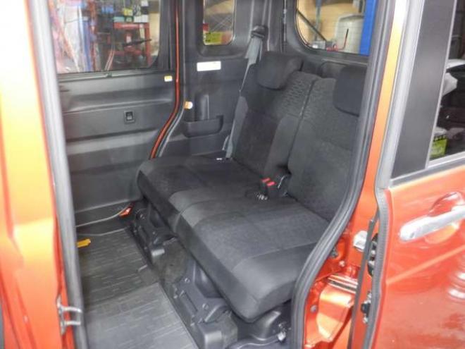 ウェイクG SA 4WD　本州仕入　ナビ　TV　バックカメラ　LEDヘッドライト　両側電動　シートヒーター　スマアシ　ターボ　スマートキー　プッシュスタート　オートライト　ベンチシート　アイドリングストップ　フォグランプ 660