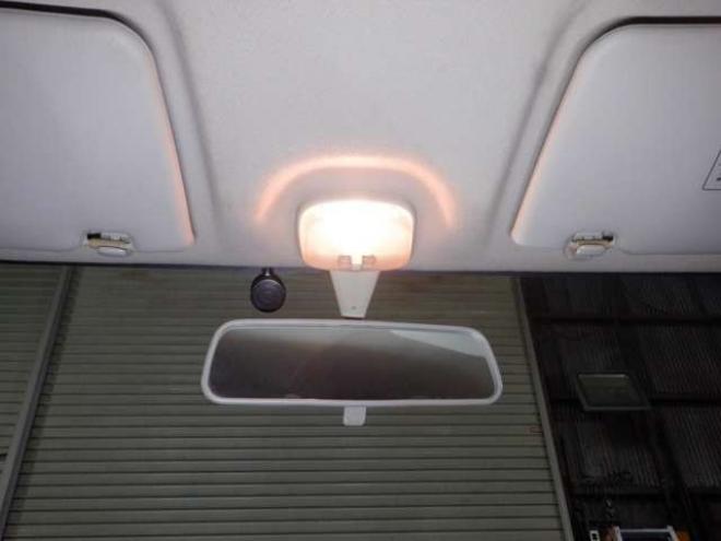 ジムニークロスアドベンチャー XC 4WD　本州仕入・ナビ・TV・B/T・シートヒーター・キーレス・ミラーヒーター・ターボ・ライトレベライザー・ETC・ドアバイザー・電動格納ミラー・16インチ社外AW・フォグランプ 660