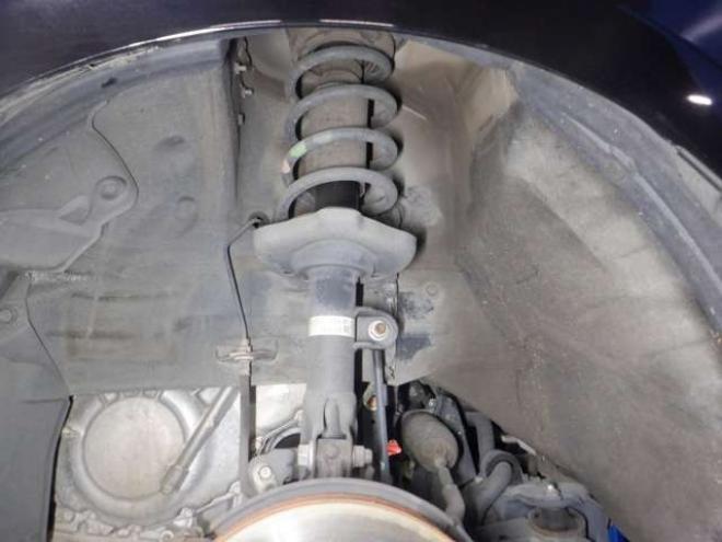 ステップワゴン2.0 スパーダ Z クールスピリット インターナビセレクション 4WD　本州仕入・後期型・ナビ・TV・Bカメラ・Rモニター・両側電動・スマートキー・クルコン・HID・ETC・パドルシフト・ハーフレザーシート・ワイパーデアイサー・リアヒーター・ミラーヒーター・アイドリングストップ 2000