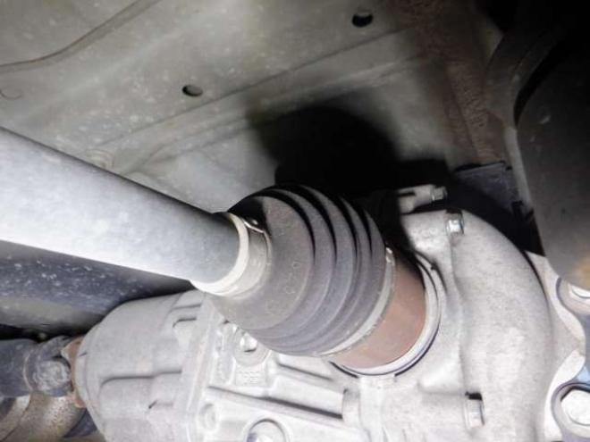 ステップワゴン2.0 スパーダ Z クールスピリット インターナビセレクション 4WD　本州仕入・後期型・ナビ・TV・Bカメラ・Rモニター・両側電動・スマートキー・クルコン・HID・ETC・パドルシフト・ハーフレザーシート・ワイパーデアイサー・リアヒーター・ミラーヒーター・アイドリングストップ 2000