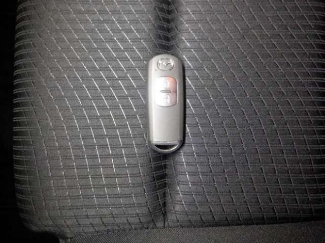 CX-52.2 XD ディーゼルターボ 4WD　ナビ・TV・B/T・S/Bカメラ・エンスタ・スマートキー・プッシュスタート・クルコン・衝突軽減・ステアリングスイッチ・HID・ETC・フォグランプ・アイドリングストップ・純正AW・オートライト 2200