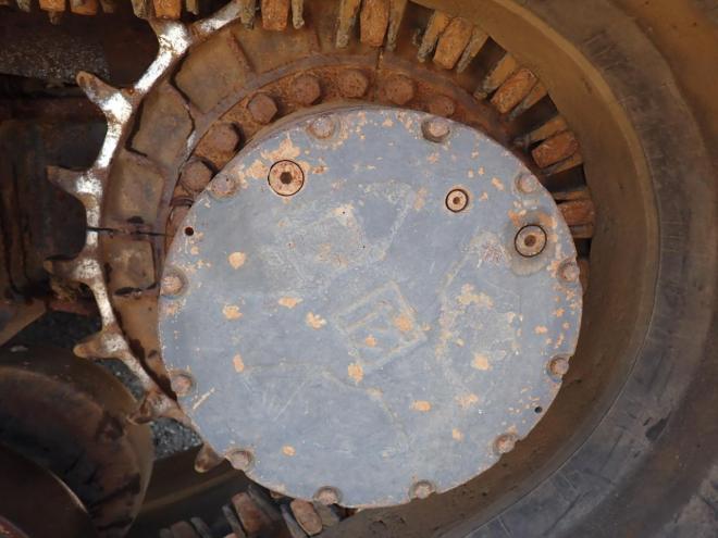 キャリアダンプゴムキャタ新品交換予定　積載6500KG　苫小牧ヤード