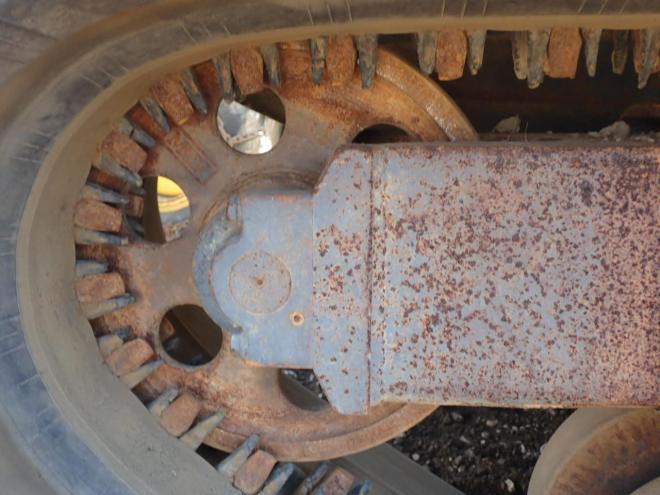 キャリアダンプゴムキャタ新品交換予定　積載6500KG　苫小牧ヤード