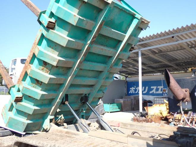 キャリアダンプゴムキャタ新品交換予定　積載6500KG　苫小牧ヤード