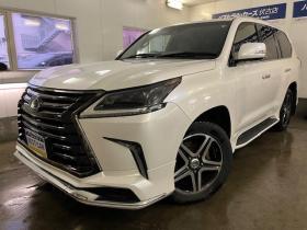 レクサス　ＬＸ５７０　ブラックシークエンス　寒冷地仕様　マークレビンソン　リアエンターテイメント　純正２１インチＡＷ　社外２０ＡＷ＋スタッドレスタイヤ付　純正ブラックレザーシート　電動サンルーフ　ヘッドアップディスプレイ　リア５面フィルム施工 4WD 5700 5Dr