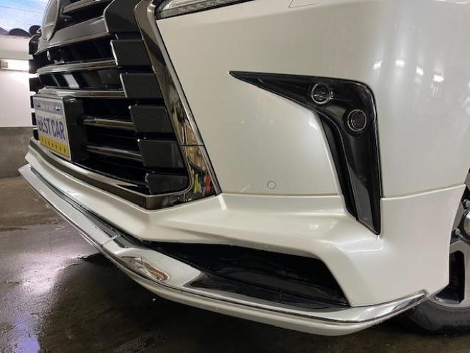 レクサスＬＸ５７０　ブラックシークエンス　寒冷地仕様　マークレビンソン　リアエンターテイメント　純正２１インチＡＷ　社外２０ＡＷ＋スタッドレスタイヤ付　純正ブラックレザーシート　電動サンルーフ　ヘッドアップディスプレイ　リア５面フィルム施工 4WD 5700 5Dr